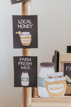 Load image into Gallery viewer, FARMERS MARKET DRAMATIC PLAY SET