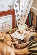 Load image into Gallery viewer, THANSKGIVING MORNING BASKET