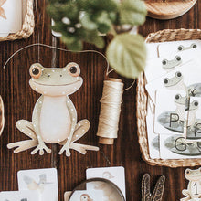 Load image into Gallery viewer, POND LIFE MORNING BASKET