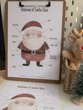 Load image into Gallery viewer, CHRISTMAS SANTA'S VILLAGE MORNING BASKET