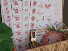 Load image into Gallery viewer, STRAWBERRY PATCH MORNING BASKET