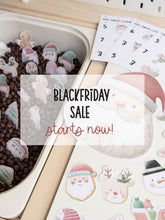 Load image into Gallery viewer, CHRISTMAS SANTA'S VILLAGE MORNING BASKET