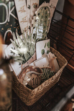 Load image into Gallery viewer, BOTANY MORNING BASKET