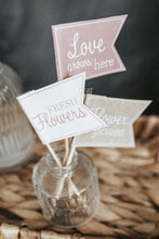 Load image into Gallery viewer, FLOWER MARKET DRAMATIC PLAY SET