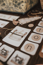 Load image into Gallery viewer, TEXTILES MORNING BASKET