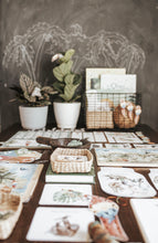 Load image into Gallery viewer, TROPICAL ECOLOGY MORNING BASKET