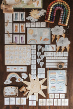 Load image into Gallery viewer, METEOROLOGY MORNING BASKET