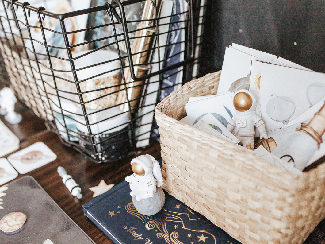 ASTRONOMY MORNING BASKET