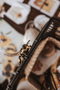 BEEKEEPING MORNING BASKET