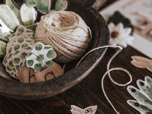 Load image into Gallery viewer, BOTANY MORNING BASKET
