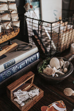 Load image into Gallery viewer, OCEANOGRAPHY MORNING BASKET
